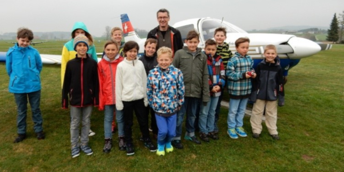 Ferienspass auf dem Flugplatz Lommis